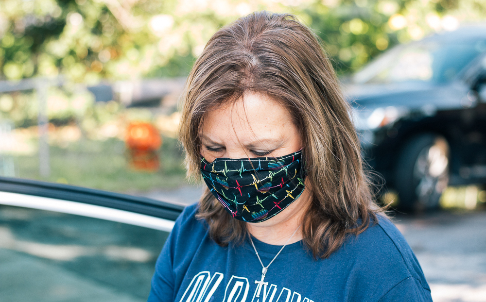 Nurse wearing mask